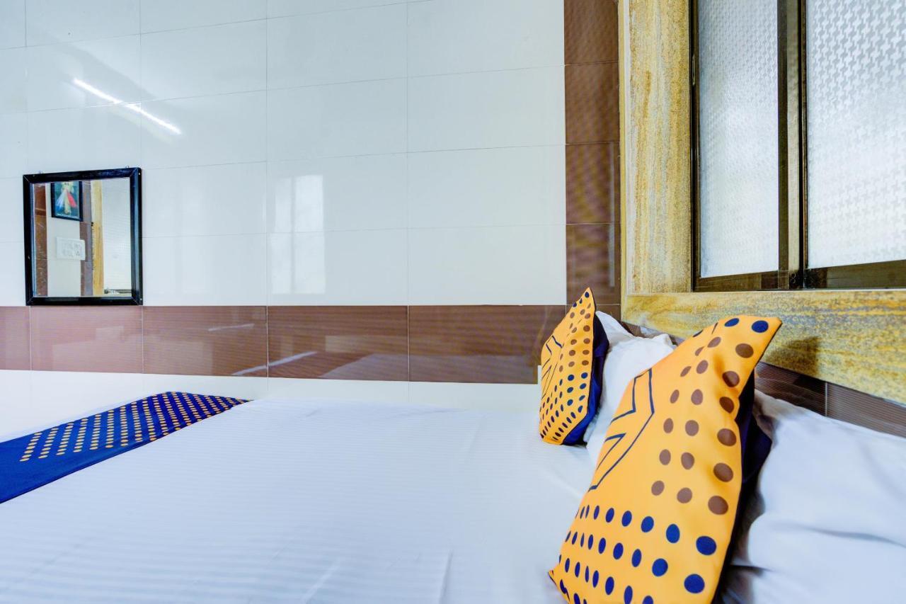 Spot On 63917 Hotel Dolphin Garden Kolad Extérieur photo