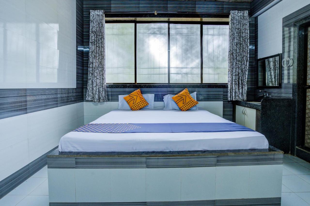 Spot On 63917 Hotel Dolphin Garden Kolad Extérieur photo